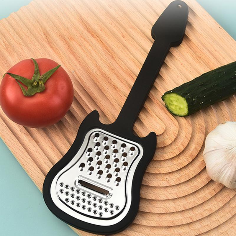 Cheese Grater Box - ギター形状フルーツおろし金フルーツ皮むきナイフハンドヘルドチーズおろし金ポテトピーラーフルーツパルプクラッシャーキッチンガジェットツール