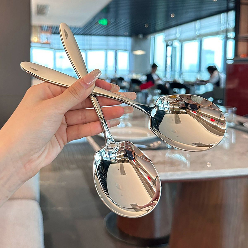 ステンレス製の金色の大きな丸いスプーン、長い柄付き、キッチン - Kitchen Gadgets Popular のレビューと価格