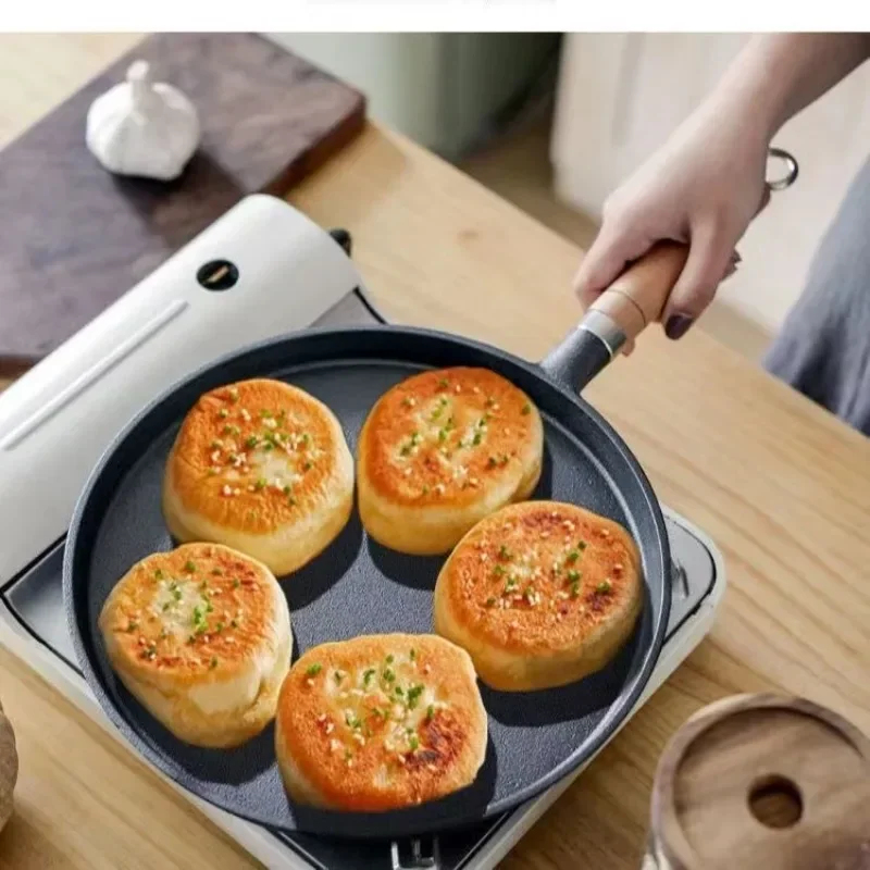 20cm 鋳鉄製フライパン 木製ハンドル付き – 無塗装プレ - Cast Iron Skillet のレビューと価格