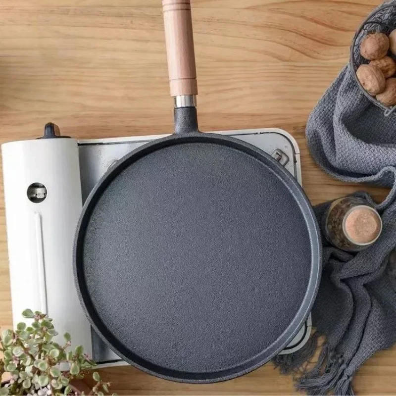 20cm 鋳鉄製フライパン 木製ハンドル付き – 無塗装プレ - Cast Iron Skillet のレビューと価格